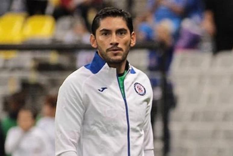 José de Jesús Corona no aparece en la convocatoria de Cruz Azul de cara al juego de esta noche ante el Mazatlán FC. (ARCHIVO)