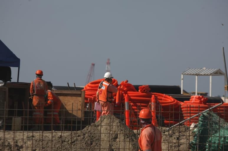 Las obras de la refinería son 'operadas' por una filial de Pemex.