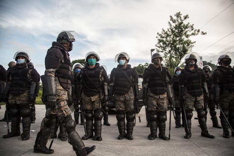 El Gobierno de Guatemala declaró este jueves un estado de prevención en el municipio de Malacatán, del departamento de San Marcos, fronterizo con México, debido a la conflictividad social en el lugar provocada por el contrabando. (ARCHIVO)