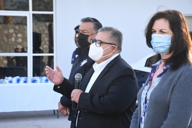 Un “llamado a la responsabilidad”, fue el que lanzó este jueves el alcalde interino de Torreón, Sergio Lara Galván, a la ciudadanía y aficionados al Club Santos Laguna, esto ante el eventual regreso del público a los juegos en el Estadio Corona. (FERNANDO COMPEÁN)