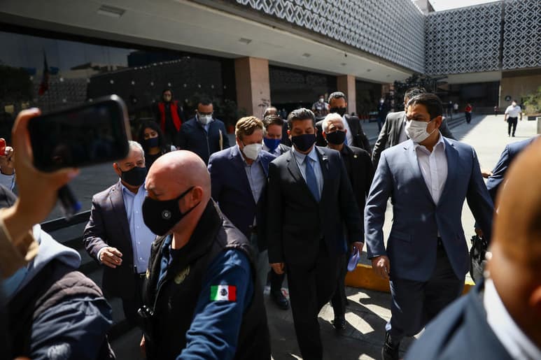 El coordinador de la bancada de Morena y presidente de la Junta de Coordinación Política de la Cámara de Diputados, Ignacio Mier Velazco, informó que debido a la trascendencia que ha generado el caso del desafuero del gobernador de Tamaulipas, Francisco Javier García Cabeza de Vaca, convocarán a una reunión al titular de la Unidad de Inteligencia Financiera (UIF) de la Secretaría de Hacienda, Santiago Nieto, para que dé a conocer detalles de las denuncias en contra del mandatario estatal. (ARCHIVO)