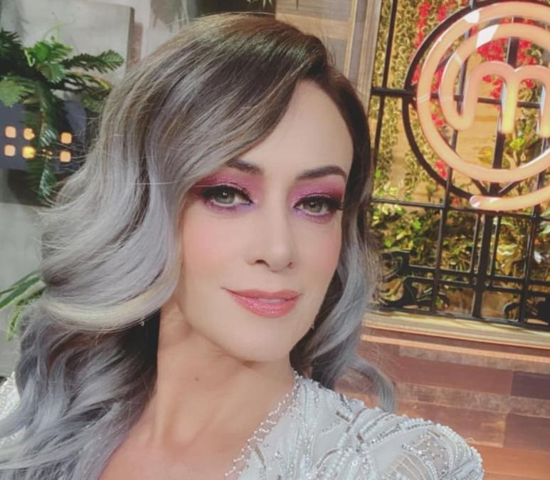 Luego de semanas de especulaciones acerca de la permanencia de Anette Michel en Televisión Azteca, se ha dado a conocer que finalmente la conductora deja la empresa en la que estuvo más de 20 años. (Instagram) 