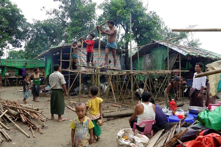 Las autoridades de la zona de Cachemira controlada por la India han enviado a por lo menos 168 refugiados rohinya a albergues como parte de un proceso para deportar a miles de miembros de esa etnia, informan autoridades. (ARCHIVO)