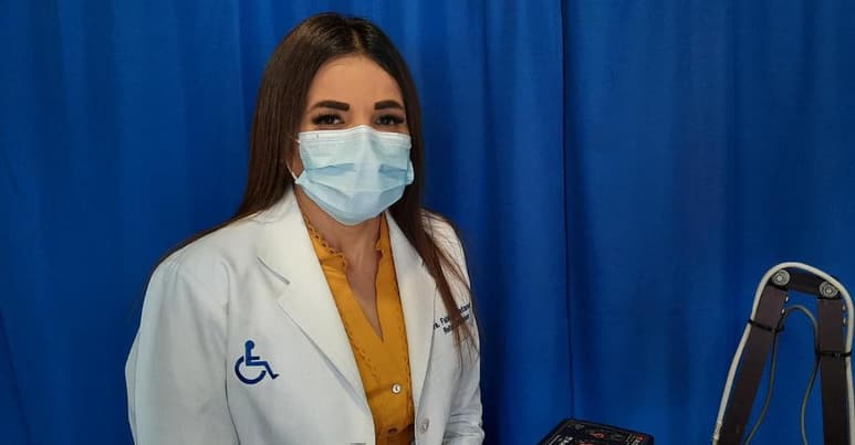 Fabiola Betancourt se ofreció como voluntaria para atender pacientes en primera línea de COVID-19 en el Hospital General de Zona (HGZ) No.7 del Instituto Mexicano del Seguro Social (IMSS) en Coahuila. (ARCHIVO)