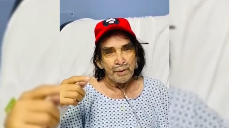 Luego del fallecimiento de Ricardo González “Cepillín” a los 75 años de edad tras sufrir un paro respiratorio, las redes sociales recuerdan al “Payasito de la Tele” como una persona amable y accesible con sus admiradores, para muestra está el último gesto que tuvo con un fan cuando se encontraba en sus últimos días en el hospital. (ESPECIAL)
