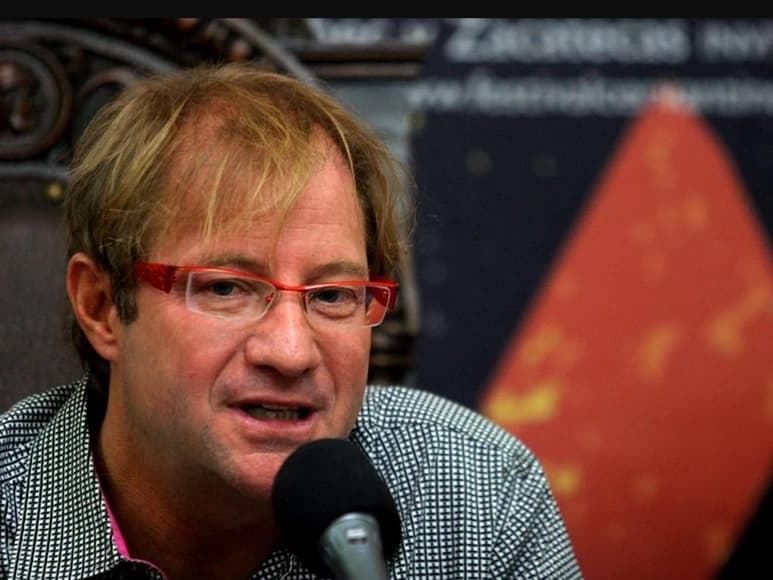 Andrés Roemer estudió en la Universidad Nacional Autónoma de México (UNAM) la licenciatura de derecho, mientras que en el Instituto Tecnológico Autónomo de México (ITAM) se licenció en economía, ambas carreras las concluyó con mención honorífica. (Especial)