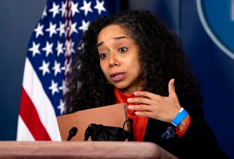 Estados Unidos debe avanzar hacia la 'tolerancia cero' con la violencia contra las mujeres y promover ese principio también a nivel internacional, aseguró este viernes a Efe la copresidenta del nuevo Consejo de Políticas de Género de la Casa Blanca, Julissa Reynoso.(ARCHIVO)