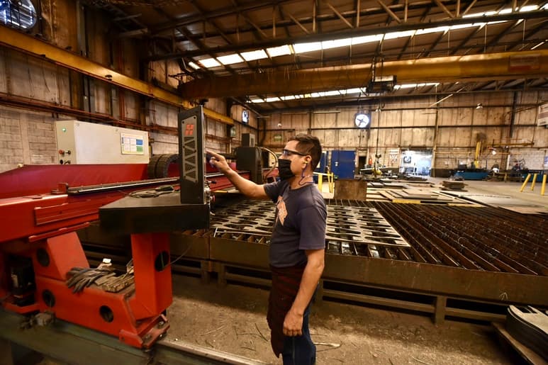 De los más de 3,500 empleadores encuestados, el 14% espera aumentar su fuerza laboral para el segundo trimestre de este año.