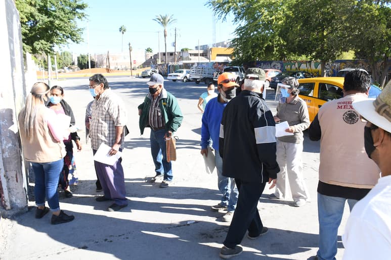 Baja la 'bancarización' entre los adultos mayores de Francisco I. Madero para cobrar pensión. (EL SIGLO DE TORREÓN)