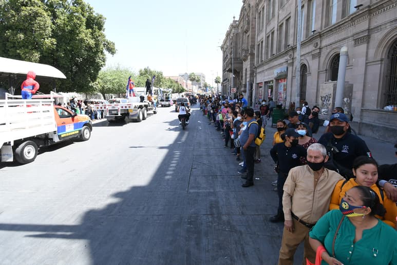 La Caravana de la Primavera 2021 inició en Ciudad Lerdo y finalizó su recorrido en Torreón. (FERNANDO COMPEÁN)