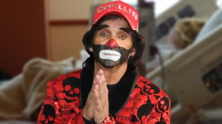 En una entrevista que Mara Patricia Castañeda grabó para su canal de YouTube tocó junto a 'Cepillín' el tema de la muerte, sin saber que el 'Payasito de la tele' hablaría abiertamente del momento de partir y haría reflexiones junto a sus hijos, a quienes les pidió que lo recordaran con cariño. (ESPECIAL)