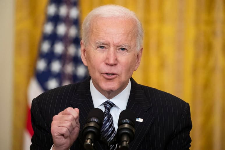 El presidente de Estados Unidos, Joe Biden, pidió este viernes actuar para 'detener' los crecientes ataques racistas contra estadounidenses de origen asiático en el país, al visitar Atlanta, donde varios tiroteos dejaron el martes ocho víctimas, seis de ellas mujeres de ese grupo racial. (EFE)