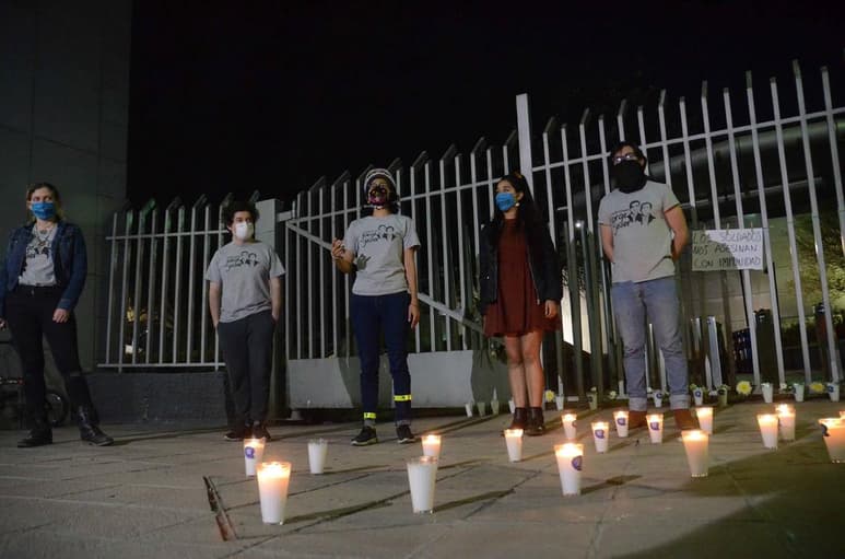  A once años del asesinato de los estudiantes del Tec de Monterrey, Jorge Mercado Alonso y Javier Francisco Arredondo Verdugo, y a dos años de que el Estado mexicano, a través de la Secretaria de Gobernación, Olga Sánchez Cordero, ofreció una disculpa pública, integrantes del colectivo 'Todos somos Jorge y Javier', así como familiares de ambos jóvenes, exigieron verdad y justicia. (ARCHIVO)