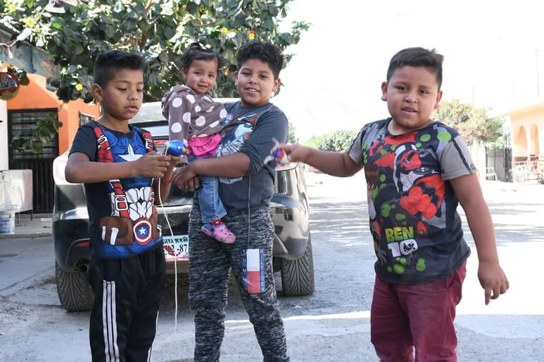 En La Laguna de Coahuila, hay más de 17 mil alumnos que no han tenido la oportunidad de enviar sus trabajos de manera sistemática y continua. (FERNANDO COMPEÁN)