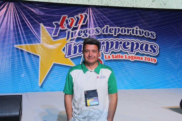 Fausto siempre mostró un gran compromiso con su trabajo y pasión por servir a la sociedad, entregándole jóvenes con valores. (ESPECIAL)