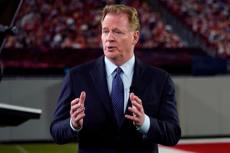 Roger Goodell, comisionado de la NFL, estará presente para darles la bienvenida a los nuevos jugadores de la liga. (ARCHIVO)