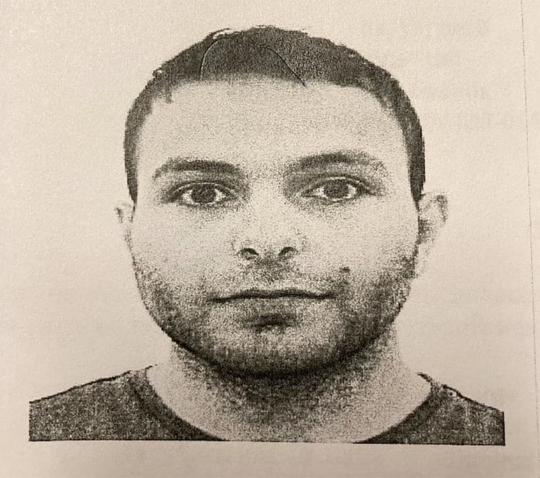 Las autoridades de Boulder (Colorado, EUA) identificaron este martes al autor del tiroteo que dejó diez muertos en un supermercado de esa ciudad como Ahmad Al Aliwi Alissa, de 21 años, y le acusaron de diez cargos de asesinato en primer grado. (ARCHIVO)