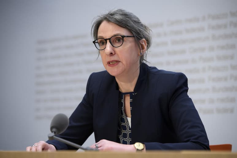 La directora de la institución, Anne Lévy, señaló que Suiza sigue con atención los avances al respecto de este tipo de certificados en la Unión Europea, aunque podría tomar medidas de forma independiente si esta iniciativa se retrasa en los países vecinos.
(ARCHIVO)