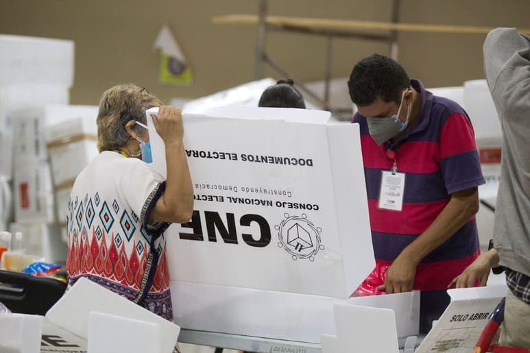 El escrutinio de las elecciones primarias e internas de tres partidos políticos de Honduras finalizó. (ARCHIVO)
