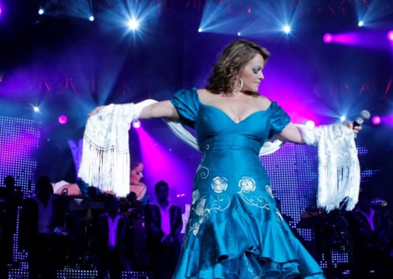 Este lunes por la mañana, el nombre de Jenni Rivera se convirtió una vez más en tendencia a nivel nacional en las redes sociales por el resurgimiento de las especulaciones de que no murió presuntamente en el accidente aéreo en 2012. (Especial)