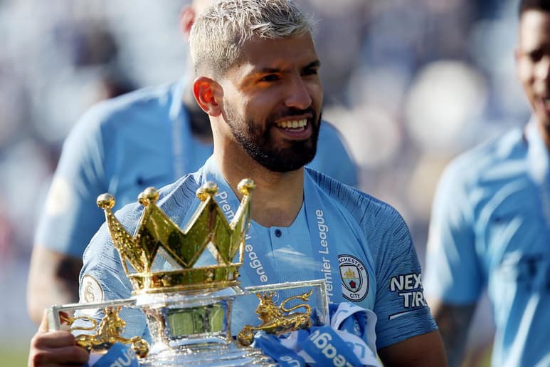 El Manchester City anunció este lunes que el delantero argentino Sergio Agüero abandonará el club a final de temporada tras diez años. (ARCHIVO)
