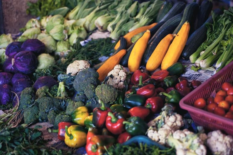 Alimentos que consumimos diariamente contienen cantidades bajas de algunas drogas. (ESPECIAL)