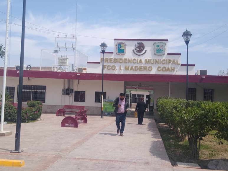 Por el periodo vacacional el personal municipal tendrá algunos días de descanso, aunque se aseguró que no todas las dependencias dejarán de funcionar. (EL SIGLO DE TORREÓN)
