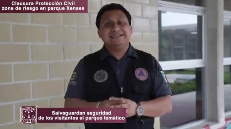 El secretario de Protección Civil, Prevención de Riesgos y Bomberos del Ayuntamiento de Solidaridad (Quintana Roo), Francisco Poot Kauil, detalló las causas de la muerte del menor de 13 años proveniente de Durango en las instalaciones del parque acuático Xenses. (ESPECIAL)