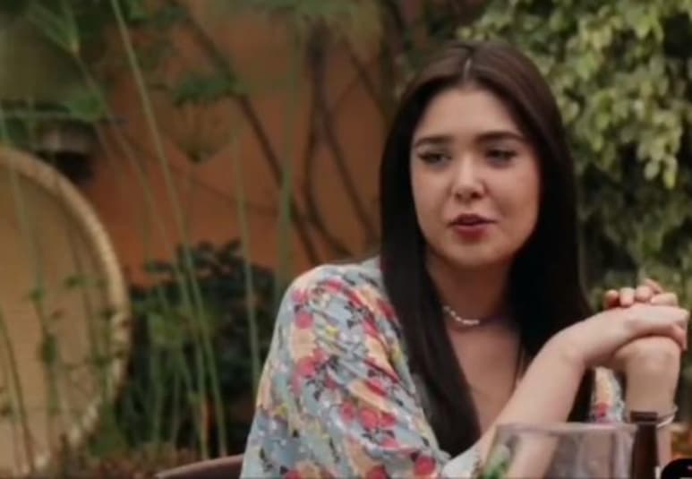 Gloria Lara, una conocida tuitera antiAMLO, generó polémica esta semana en redes sociales luego de su aparición como panelista en el programa de YouTube, Atypical Te ve.  (Especial) 