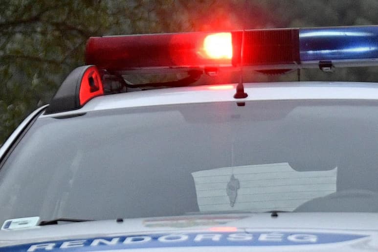 Al menos 11 personas murieron hoy y 19 resultaron heridas como consecuencia de la colisión entre un camión y un autobús en una autopista del este de China, informó la agencia estatal de noticias Xinhua. (ARCHIVO)
