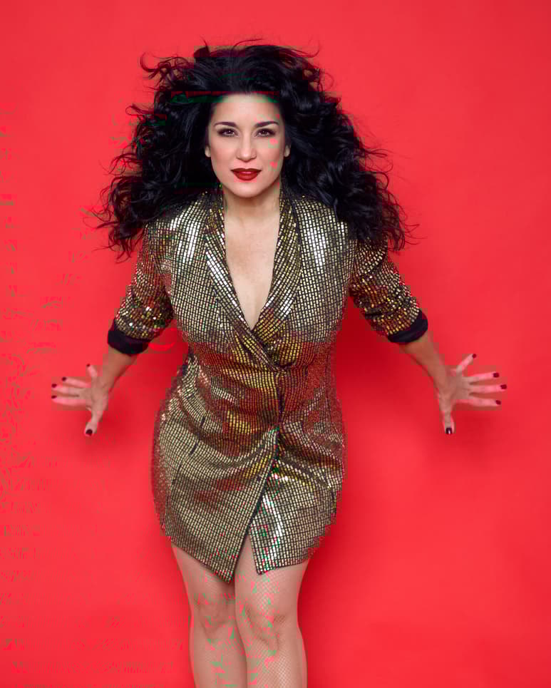 Contenta. El 10 de abril, Karina cantará vía streaming con Dulce, Jeanette y María Conchita Alonso dentro del concepto GranDiosas.