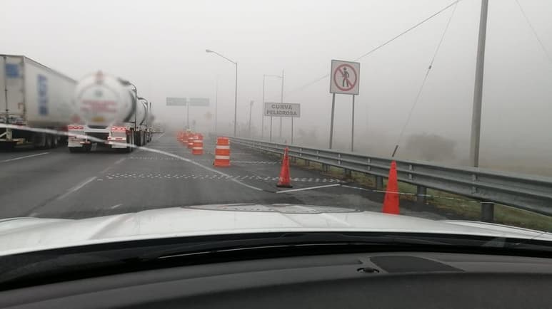A través de su cuenta de Twitter, se informó que fue por indicaciones de la Guardia Nacional, que ésta fuese cerrada del km 54 al 82 ambos sentidos. (ARCHIVO)