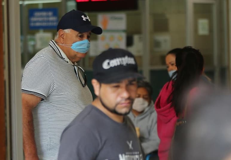 Este domingo 4 de abril, la Secretaría de Salud del Estado de Durango registra 32 mil 406 personas en total que han resultado positivas al coronavirus y 2,263 han fallecido.  (Especial) 