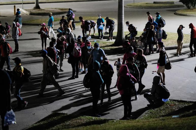 Unos 310 inmigrantes hondureños han retornado a su país. (EFE)