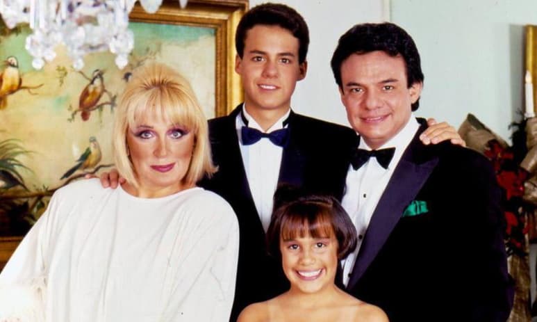 Este fin de semana se informó que Anel Noreña fue declarada como la heredera universal de José José, con quien estuvo casada de 1976 a 1991. (Especial)