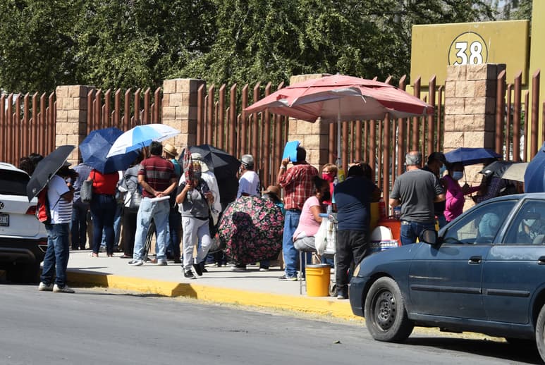 Mediante un comunicado, la CDHEC informó que inició una investigación por un supuesto fallecimiento de una persona en un punto de vacunación, sin embargo no especificó fecha ni lugar. (ARCHIVO)