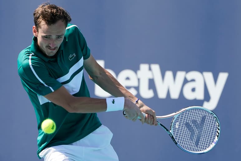 Daniil Medvedev ha llegado a dos finales de Grand Slam, pero no ha podido levantar el título; en el Masters 1000 de Miami fue el primer preclasificado, y perdió en la cuarta ronda ante Roberto Bautista Agut. (AP)