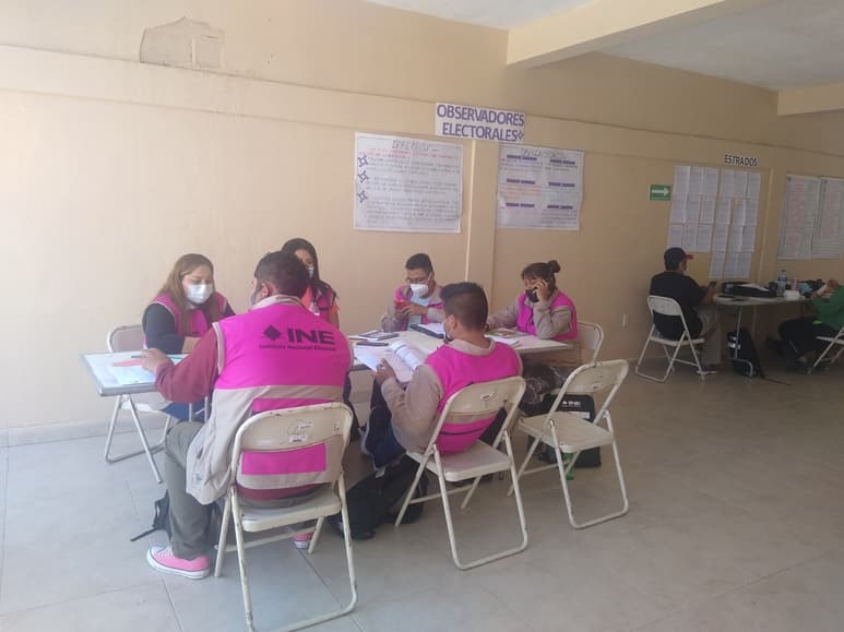 El IEC contratará a 19 personas que se encargarán de organizar el funcionamiento de las casillas el día de la jornada electoral. (EL SIGLO DE TORREÓN)