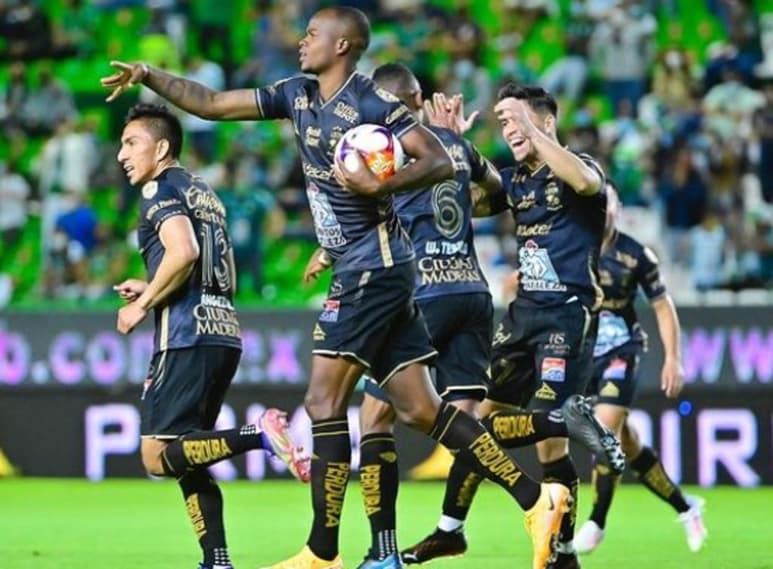 El León, campeón del fútbol mexicano, tratará de imponer su ofensiva liderada por el ecuatoriano Ángel Mena, este miércoles ante el Toronto de la MLS, en el duelo de ida de los octavos de final de la Liga de Campeones de Concacaf. (Especial)
