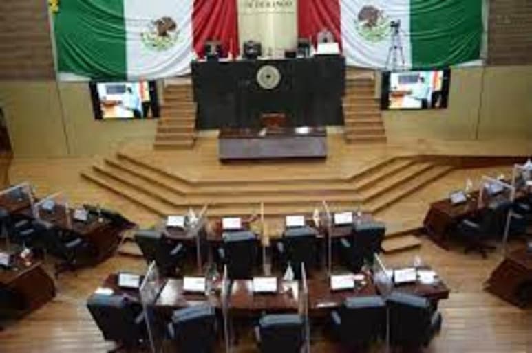 Se tendrán que hacer cambios en las distintas comisiones. (EL SIGLO DE TORREÓN) 