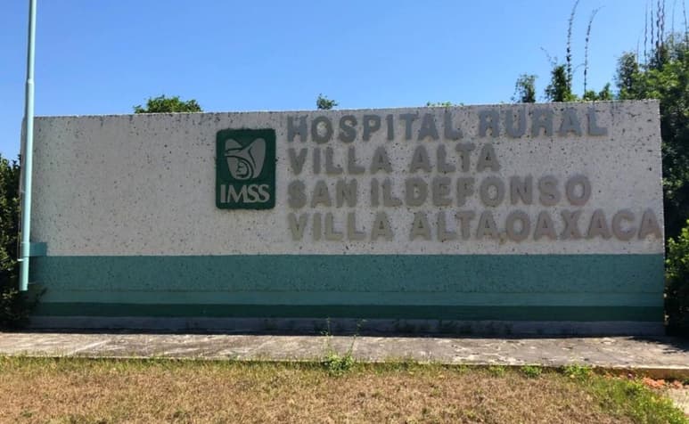 La Comisión Nacional de los Derechos Humanos (CNDH) reveló que en el Hospital Rural de San Ildefonso Villa Alta, Oaxaca, del IMSS Bienestar, despidieron a una mujer indígena trabajadora, luego de que entre el personal se difundieran fotos íntimas de ella. (TWITTER)