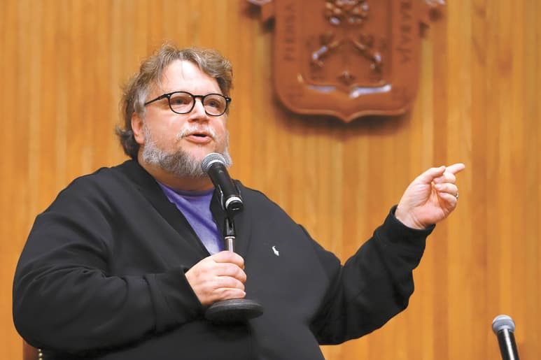 Rechazan. La corte rechazó seguir con el caso, dado que se trataba de una idea 'general', como para defenderse.