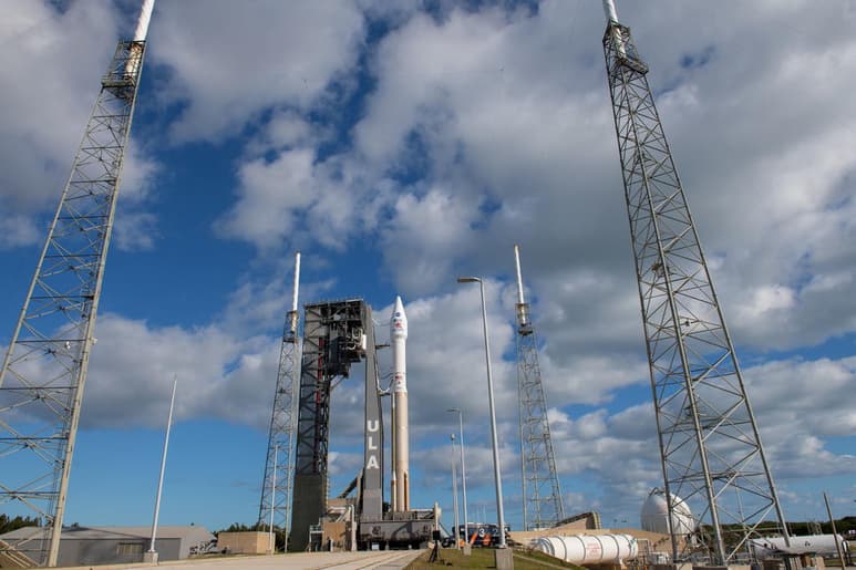 a Agencia Espacial Europea (ESA) tiene para 2025 una hoja de ruta más verde, comercial e inclusiva, con la que quiere aumentar su cooperación con la Unión Europea (UE) y la industria y reducir su huella climática. (ARCHIVO)