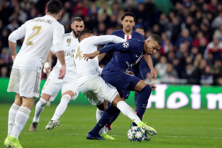 En España dan por hecho que el delantero Kylian Mbappé jugará la próxima temporada para el Real Madrid.(ARCHIVO)