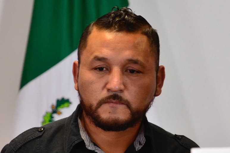 Presentaron una denuncia contra el diputado local Pedro César Carrizales, 'El Mijis', por presuntamente haber falsificado documentos y firmas para acreditar ante el INE que pertenece a una comunidad indígena. (ARCHIVO)
