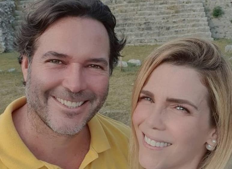 Tras cumplirse dos meses del fallecimiento del actor Rodrigo Mejía, su esposa, Gaby Crassus, compartió lo difícil que ha sido para ella no tenerlo a él ni a su suegro, quien también murió por COVID. (ESPECIAL)