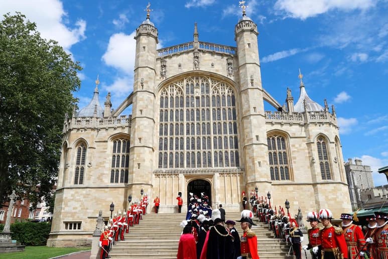 El funeral del príncipe Felipe, fallecido el viernes a los 99 años, tendrá lugar el próximo sábado, día 17, en la capilla de San Jorge, adyacente al castillo de Windsor, anunció hoy el Palacio de Buckingham. (ARCHIVO)