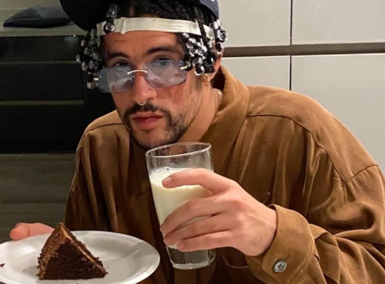 Este fin de semana se lanzaron a la venta los boletos para la gira de Bad Bunny, El Último Tour del Mundo 2022, los cuales hicieron colapsar las plataformas de venta por el gran número de usuarios intentando adquirirlos. (Especial)