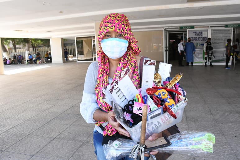 Sandra busca apoyo para vencer al cáncer y cuidar a su nieta, quien quedó huérfana de padre. (FERNANDO COMPEÁN)