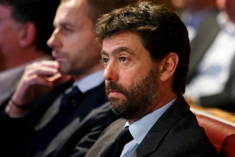 El presidente de la UEFA, el esloveno Aleksander Ceferin, ha sido contundente al asegurar que el proyecto de la Superliga es fruto de 'la avaricia, el egoísmo y el narcisismo de algunos' y que estudiarán la participación de los jugadores de los clubes implicados en la próxima Eurocopa. (ARCHIVO)